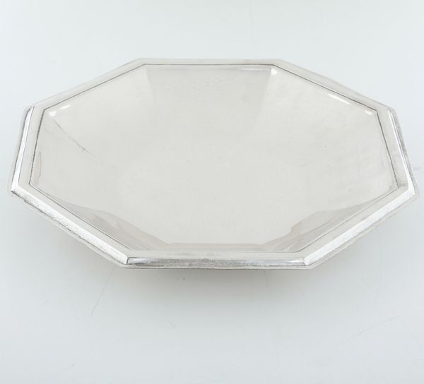 Ciotola ottagonale. Argenteria italiana della prime met del XX secolo  - Asta Argenti e Icone - Associazione Nazionale - Case d'Asta italiane