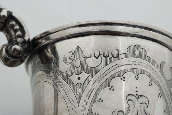 Mug. Londra 1874, argentiere John Kilpatrick  - Asta Argenti e Icone - Associazione Nazionale - Case d'Asta italiane