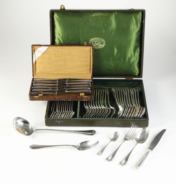 Servizio di posate in metallo argentato Christofle  - Asta Argenti e Icone - Associazione Nazionale - Case d'Asta italiane