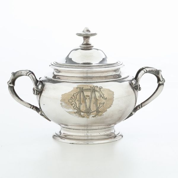 Zuccheriera in metallo argentato. Russia (?) XIX-XX secolo  - Asta Argenti e Icone - Associazione Nazionale - Case d'Asta italiane