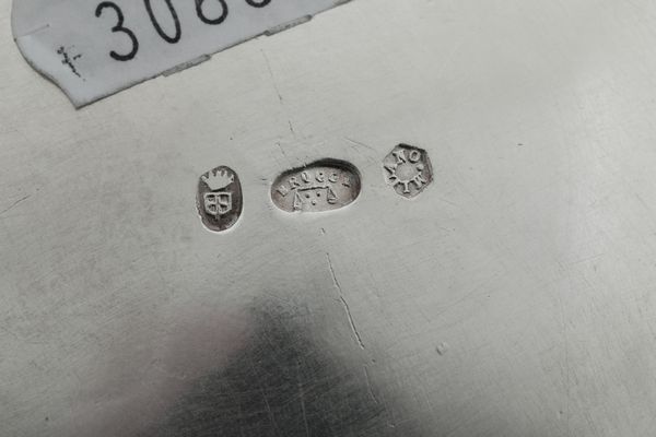 Zuccheriera in metallo argentato. Broggi Milano, XX secolo  - Asta Argenti e Icone - Associazione Nazionale - Case d'Asta italiane