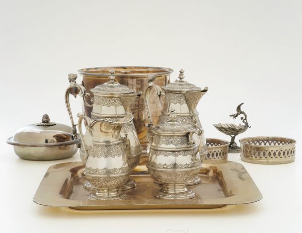 Lotto di oggetti in metallo argentato  - Asta Argenti e Icone - Associazione Nazionale - Case d'Asta italiane