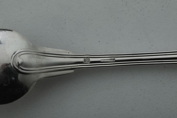 11 cucchiaini in metallo argentato Christofle  - Asta Argenti e Icone - Associazione Nazionale - Case d'Asta italiane