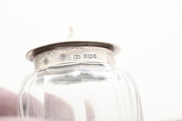 Calamaio. Citt� di Sheffield, 1910, argentiere Atkin Bros  - Asta Argenti e Icone - Associazione Nazionale - Case d'Asta italiane