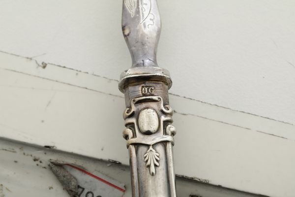 Servizio per uva e noci. Inghilterra XIX secolo  - Asta Argenti e Icone - Associazione Nazionale - Case d'Asta italiane