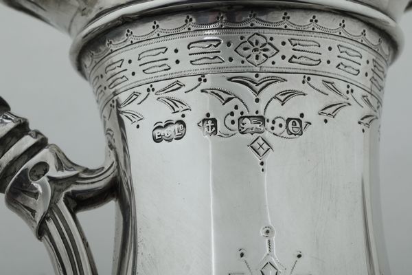 Teiera. Birmingham 1904, argentiere Elkington & Co.  - Asta Argenti e Icone - Associazione Nazionale - Case d'Asta italiane