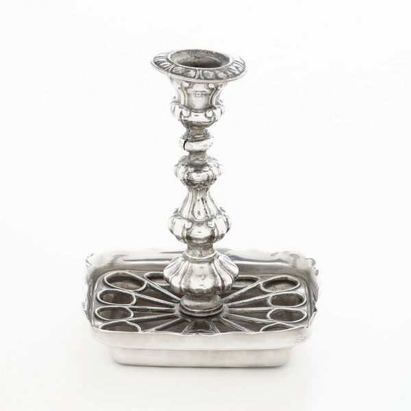 Portasigari con candeliere. Inghilterra XX secolo  - Asta Argenti e Icone - Associazione Nazionale - Case d'Asta italiane