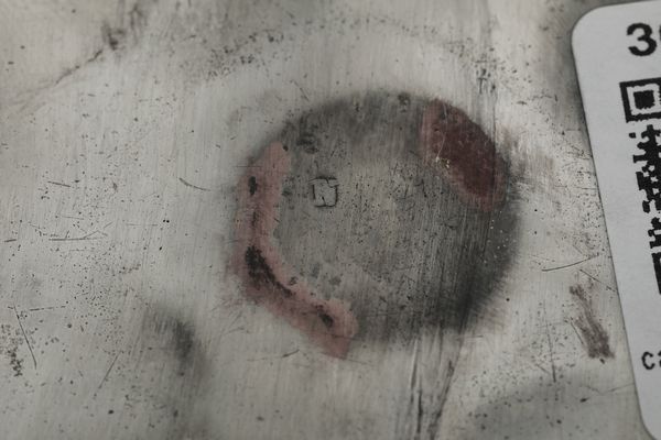 Portasigari con candeliere. Inghilterra XX secolo  - Asta Argenti e Icone - Associazione Nazionale - Case d'Asta italiane