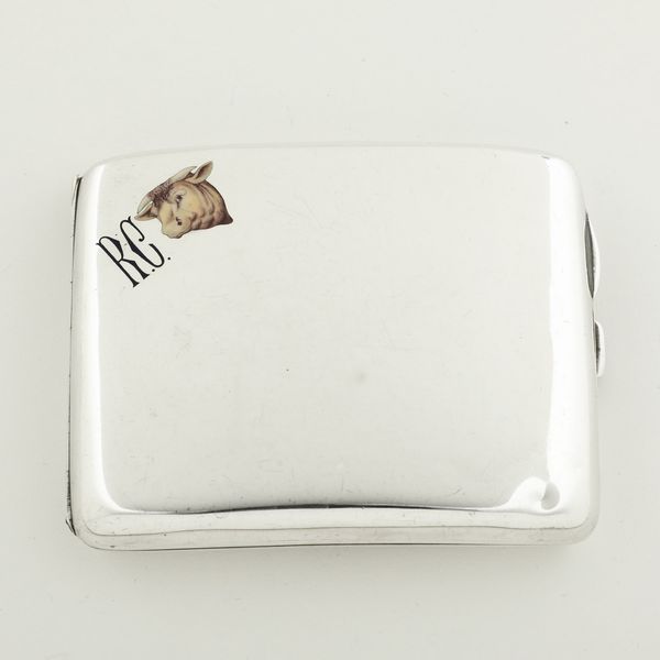 Insieme di tre portarigarette  - Asta Argenti e Icone - Associazione Nazionale - Case d'Asta italiane