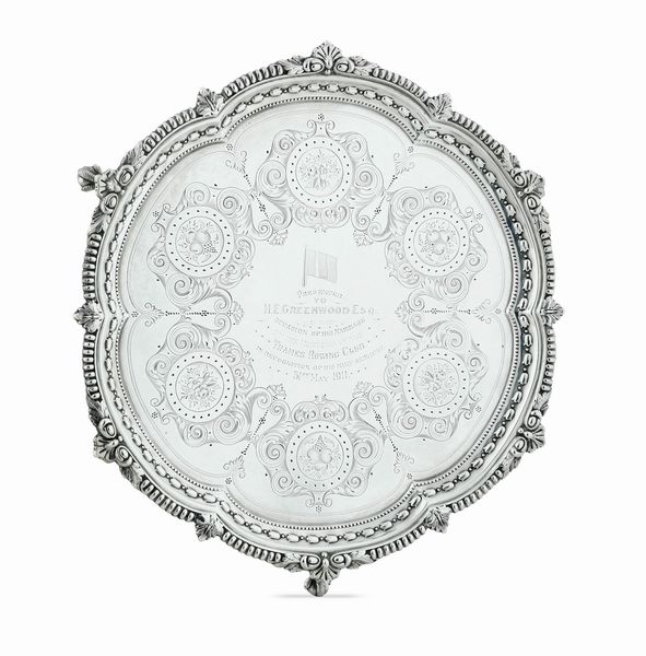 Salver. Londra 1911, argentiere Charles Boyton & Sons  - Asta Argenti e Icone - Associazione Nazionale - Case d'Asta italiane