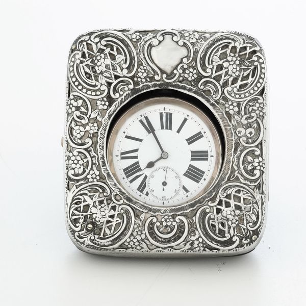 Orologio con cassa in argento. Inghilterra, XX secolo  - Asta Argenti e Icone - Associazione Nazionale - Case d'Asta italiane