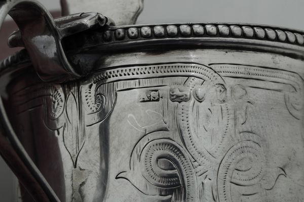 Due mostardiere e due salsiere. Londra, varie epoche ed argentieri, XIX-XX secolo  - Asta Argenti e Icone - Associazione Nazionale - Case d'Asta italiane