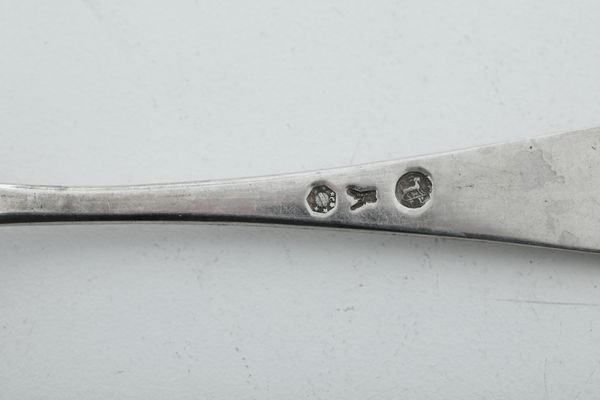 Servizio di posate. Milano XIX secolo, argentiere Tommaso Panizza (1849-1868)  - Asta Argenti e Icone - Associazione Nazionale - Case d'Asta italiane