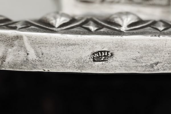 Gruppo di tre portapalme. Napoli, met XIX secolo, uno argentiere Sisino  - Asta Argenti e Icone - Associazione Nazionale - Case d'Asta italiane