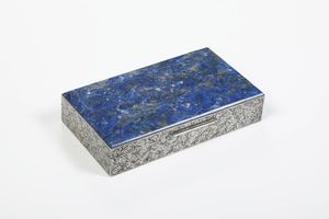Cofanetto in argento cesellato e lapislazzulo. Argenteria italiana del XX secolo  - Asta Argenti e Icone - Associazione Nazionale - Case d'Asta italiane