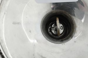 Candelabro. Argenteria italiana del XX secolo, bollo dell'argentiere consunto  - Asta Argenti e Icone - Associazione Nazionale - Case d'Asta italiane