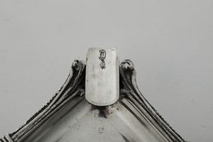 Lotto di oggetti in argento, varie argenterie italiane del XX secolo  - Asta Argenti e Icone - Associazione Nazionale - Case d'Asta italiane