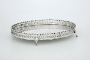 Vassoio ovale. Argenteria veneta del XX secolo, argentiere Argenteria Vicentina  - Asta Argenti e Icone - Associazione Nazionale - Case d'Asta italiane