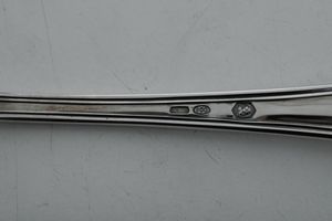 Servizio di posate. Argenteria italiana del XX secolo, argentiere Manlio Bragagnolo, Padova  - Asta Argenti e Icone - Associazione Nazionale - Case d'Asta italiane