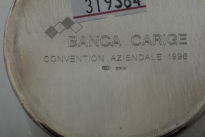 Salsiera, caraffa e portapenne. Varie argenterie italiane del XX secolo  - Asta Argenti e Icone - Associazione Nazionale - Case d'Asta italiane