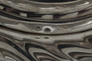 Piatto, piattino e centrotavola. Argenteria italiana del XX secolo  - Asta Argenti e Icone - Associazione Nazionale - Case d'Asta italiane