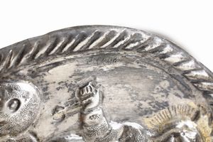 Coppia di targhe, marchi ad imitazione dell'argenteria russa del XIX-XX secolo  - Asta Argenti e Icone - Associazione Nazionale - Case d'Asta italiane