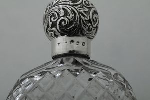 Fiaschetta. Birmingham XIX secolo  - Asta Argenti e Icone - Associazione Nazionale - Case d'Asta italiane