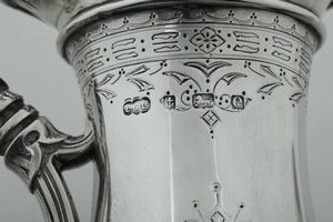 Teiera. Birmingham 1904, argentiere Elkington & Co.  - Asta Argenti e Icone - Associazione Nazionale - Case d'Asta italiane