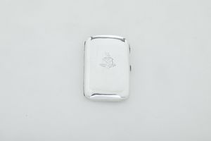 Insieme di tre portarigarette  - Asta Argenti e Icone - Associazione Nazionale - Case d'Asta italiane