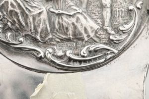 Orologio da tavolo con cassa in argento, movimento firmato e datato 1870. Inghilterra, seconda met XIX secolo  - Asta Argenti e Icone - Associazione Nazionale - Case d'Asta italiane