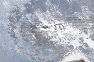 Candelabro a cinque fiamme. Argenteria artistica italiana del XX secolo. Marchio dell'argentiere consunto di difficile lettura  - Asta Argenti e Icone - Associazione Nazionale - Case d'Asta italiane