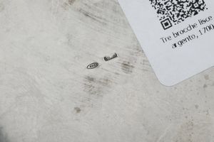 Tre brocche. Argenteria italiana del XX secolo, argentieri differenti  - Asta Argenti e Icone - Associazione Nazionale - Case d'Asta italiane