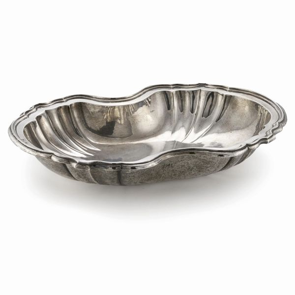 BACILE, NAPOLI, FINE SECOLO XVII-INIZI SECOLO XVIII, ARGENTIERE PROBABILMENTE FRANCESCO MAGONE  - Asta Argenti italiani ed europei - Associazione Nazionale - Case d'Asta italiane