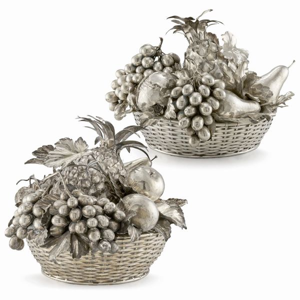 DUE CESTI, SECOLO XX  - Asta Argenti italiani ed europei - Associazione Nazionale - Case d'Asta italiane