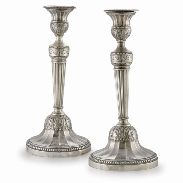 COPPIA DI CANDELIERI, SECOLO XIX  - Asta Argenti italiani ed europei - Associazione Nazionale - Case d'Asta italiane