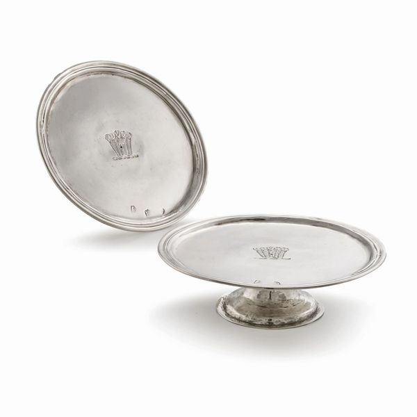 COPPIA DI PICCOLE ALZATE, DUBLINO, SECOLO XVIII  - Asta Argenti italiani ed europei - Associazione Nazionale - Case d'Asta italiane