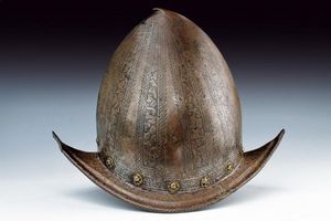 Bel morione aguzzo inciso alla pisana  - Asta Rare Armi Antiche e Militaria da Tutto il Mondo - Associazione Nazionale - Case d'Asta italiane