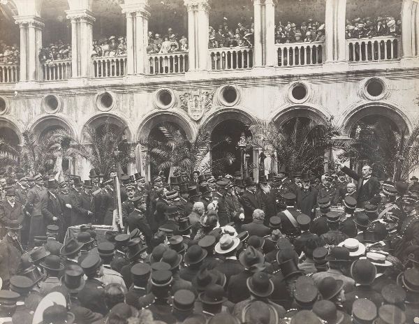Osvaldo Bohm : Senza titolo (Venezia)  - Asta Fotografia: Under 1K - Associazione Nazionale - Case d'Asta italiane