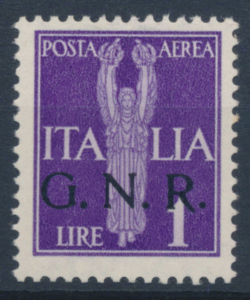 1944  Repubblica Sociale Italiana  Posta Aerea - Emissione della Guardia Nazionale Repubblicana con soprastampa G.N.R. di Verona  1 lira violetto con soprastampa fortemente spostata in basso (Sass. 121caa).  - Asta Filatelia e Storia Postale - Associazione Nazionale - Case d'Asta italiane
