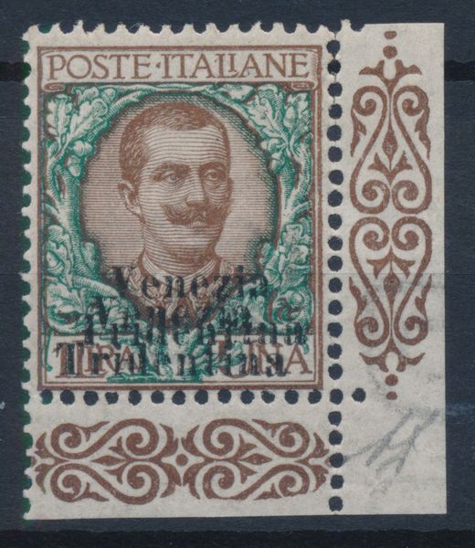 1918  Regno dItalia  Occupazioni I Guerra Mondiale  Terre Redente  Trentino-Alto Adige  Francobolli dItalia soprastampati VENEZIA TRIDENTINA  - 1 lira bruno e verde variet doppia soprastampa adf (Sass. 27b).  - Asta Filatelia e Storia Postale - Associazione Nazionale - Case d'Asta italiane