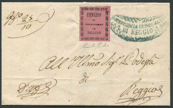 1855 - Sovracoperta di lettera del 27 agosto indirizzata a Reggio con tagli di disinfezione ed etichetta rosa �UFFIZIO DI DISINFEZIONE IN REGGIO�  - Asta Filatelia e Storia Postale - Associazione Nazionale - Case d'Asta italiane