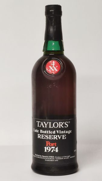 Taylor's Reserve 1974, Porto  - Asta Wine and Spirit for Christmas - Associazione Nazionale - Case d'Asta italiane