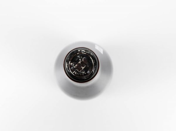 Valentini, Montepulciano d'Abruzzo 2002  - Asta Wine and Spirit for Christmas - Associazione Nazionale - Case d'Asta italiane