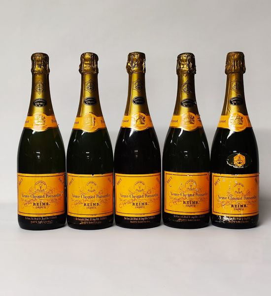Veuve Cliquot Bicentenaire, Champagne 1972  - Asta Wine and Spirit for Christmas - Associazione Nazionale - Case d'Asta italiane