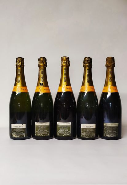 Veuve Cliquot Bicentenaire, Champagne 1972  - Asta Wine and Spirit for Christmas - Associazione Nazionale - Case d'Asta italiane