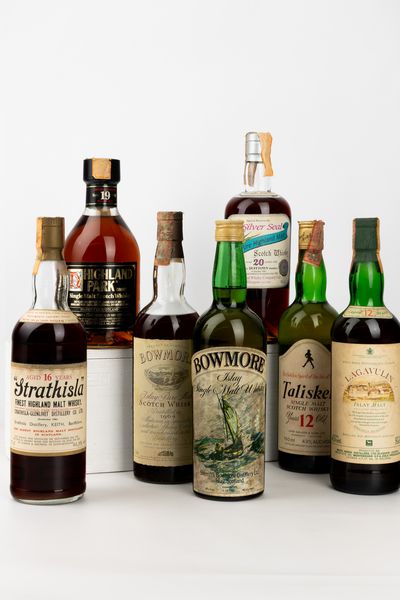 Bowmore 1964, Islay Pure Malt Scotch Whisky  - Asta Wine and Spirit for Christmas - Associazione Nazionale - Case d'Asta italiane