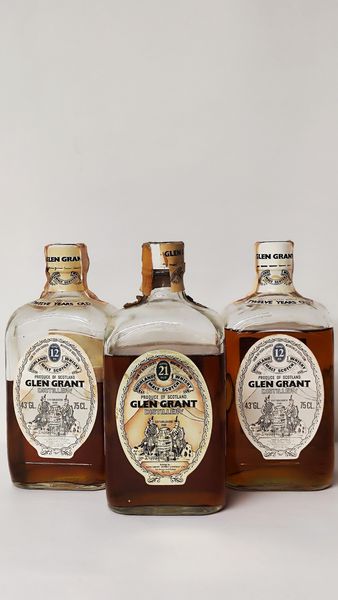 Glen Grant, Highland Malt Scotch Whisky  - Asta Wine and Spirit for Christmas - Associazione Nazionale - Case d'Asta italiane