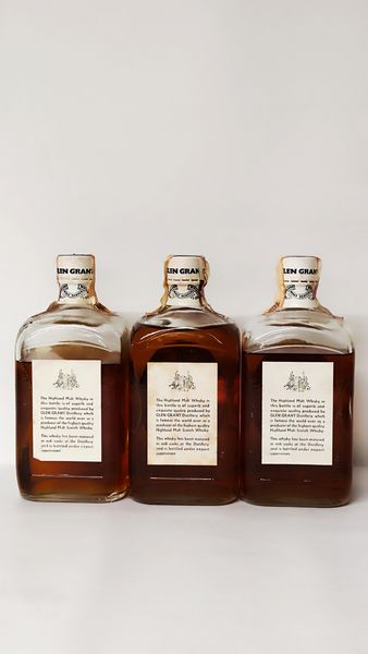 Glen Grant, Highland Malt Scotch Whisky  - Asta Wine and Spirit for Christmas - Associazione Nazionale - Case d'Asta italiane