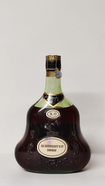 Hennessy XO, Cognac  - Asta Wine and Spirit for Christmas - Associazione Nazionale - Case d'Asta italiane
