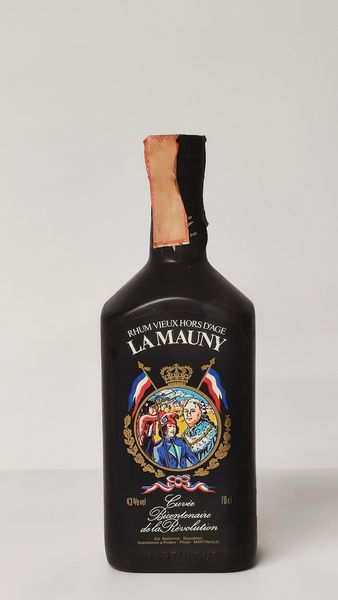 La Mauny 10 Years Old, Rhum Hors D'Age  - Asta Wine and Spirit for Christmas - Associazione Nazionale - Case d'Asta italiane